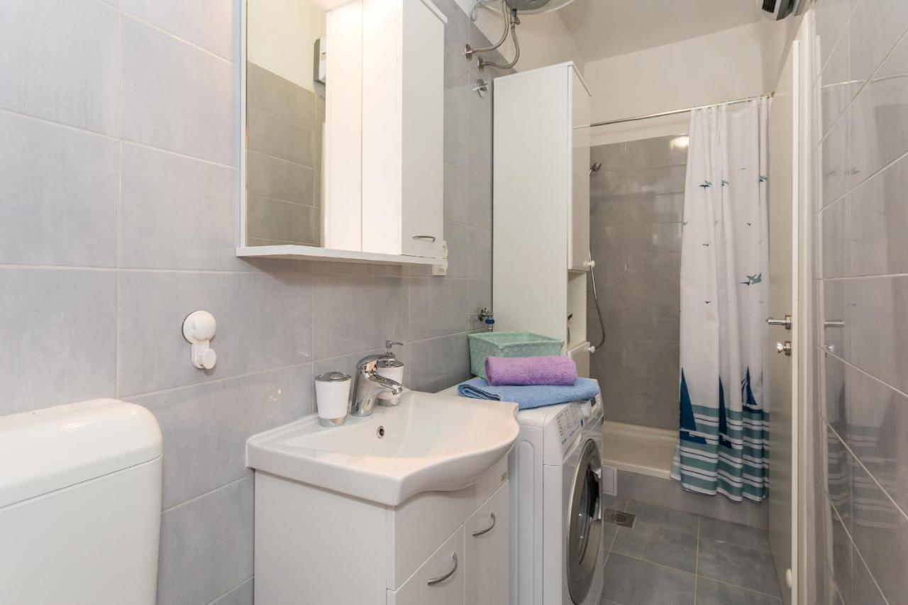 Comfortable Modern Studio With Shaded Patio Spalato Esterno foto