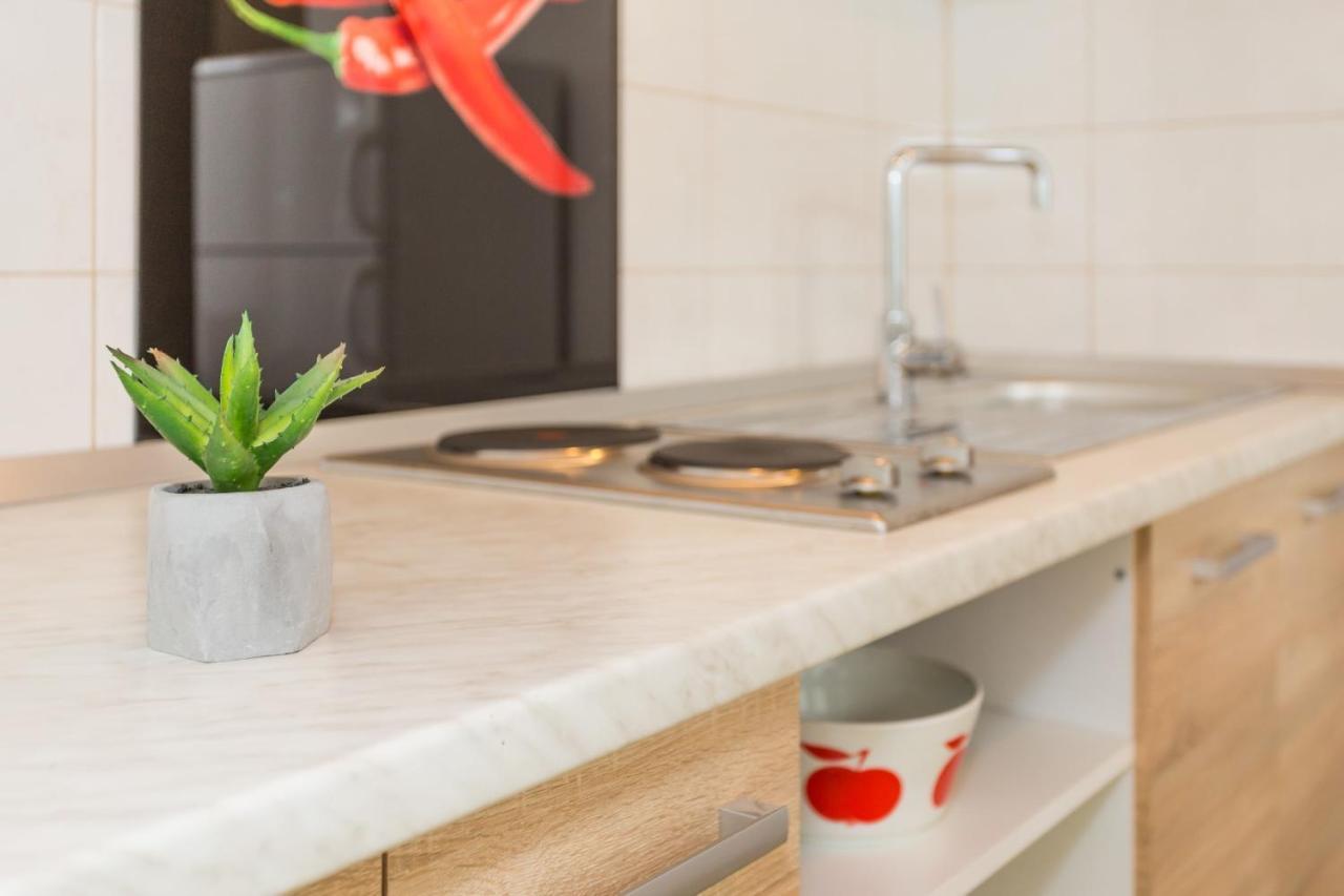 Comfortable Modern Studio With Shaded Patio Spalato Esterno foto