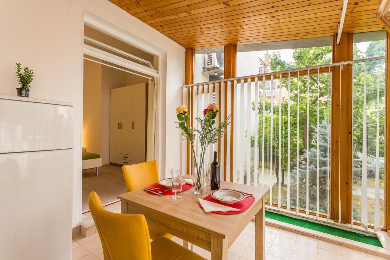 Comfortable Modern Studio With Shaded Patio Spalato Esterno foto